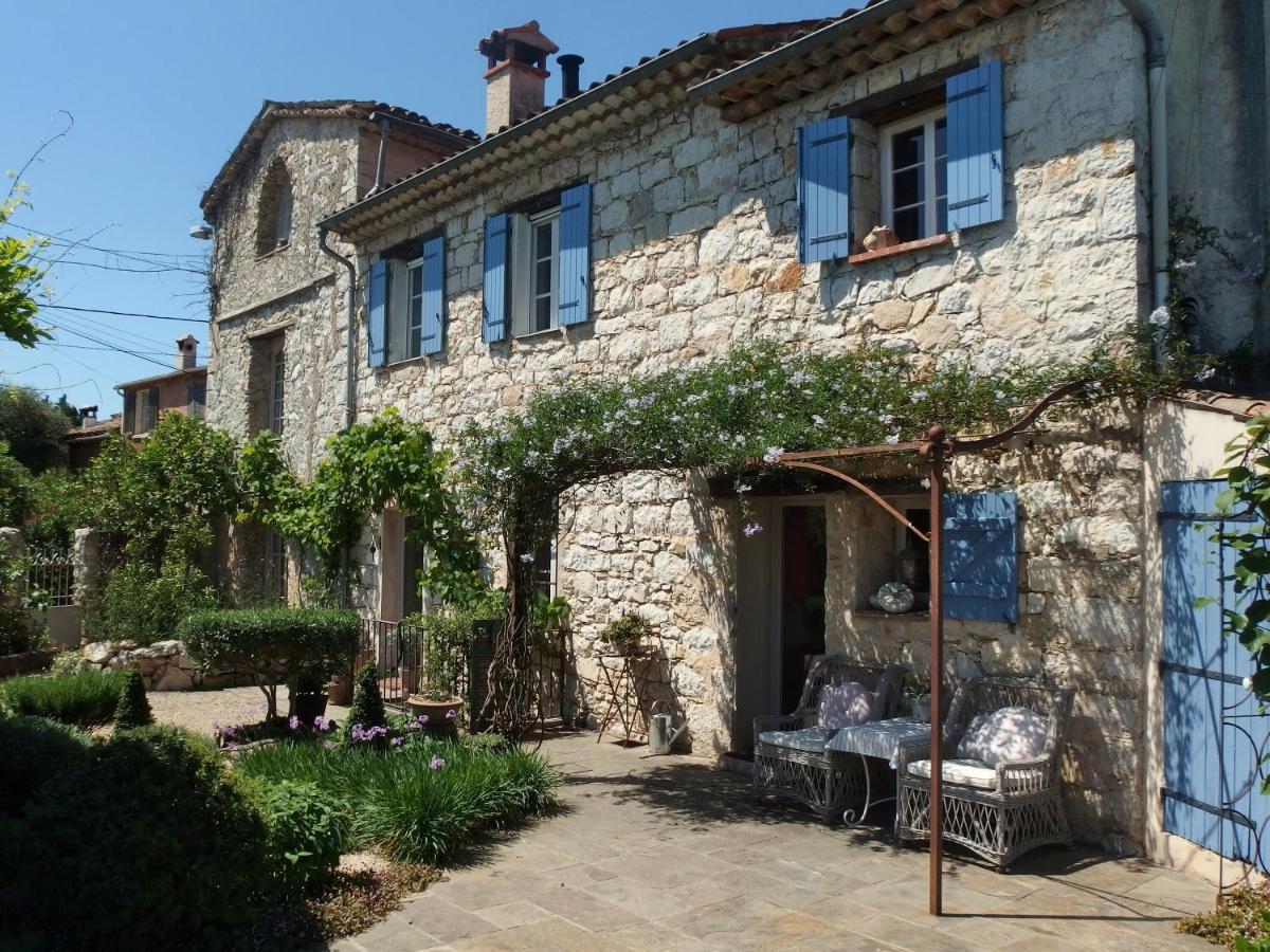 Le Mas Saint Pierre Roquefort Les Pins Eksteriør billede